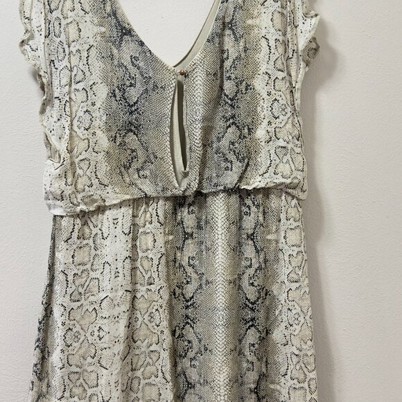 Lot 1: 4 SummerDresses - Picture 14 of 16